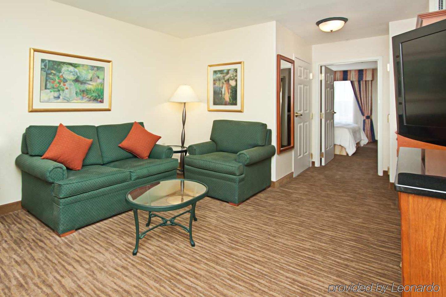 Hilton Garden Hotel Addison