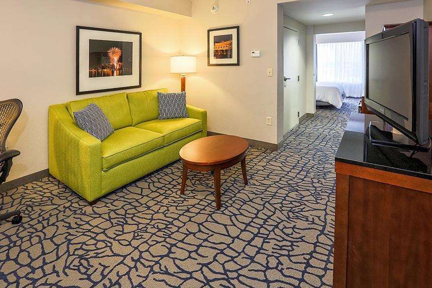 Hilton Garden Hotel 3*